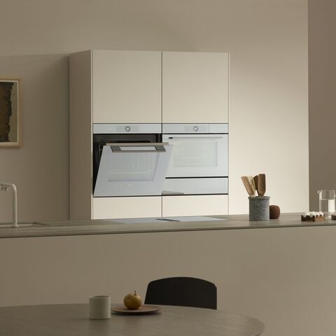 Духовой шкаф V-ZUG Combair V6000 45 черное стекло C6T-21050 — фото 3